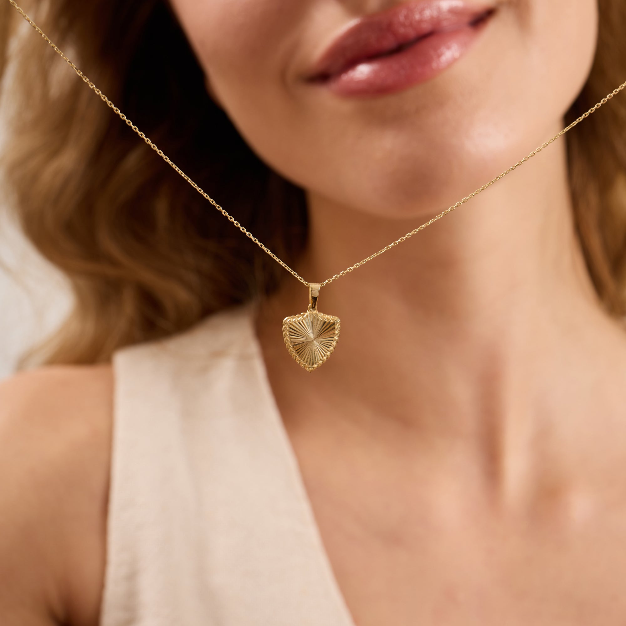 14K Gold Fluted Shield Necklace – Olea