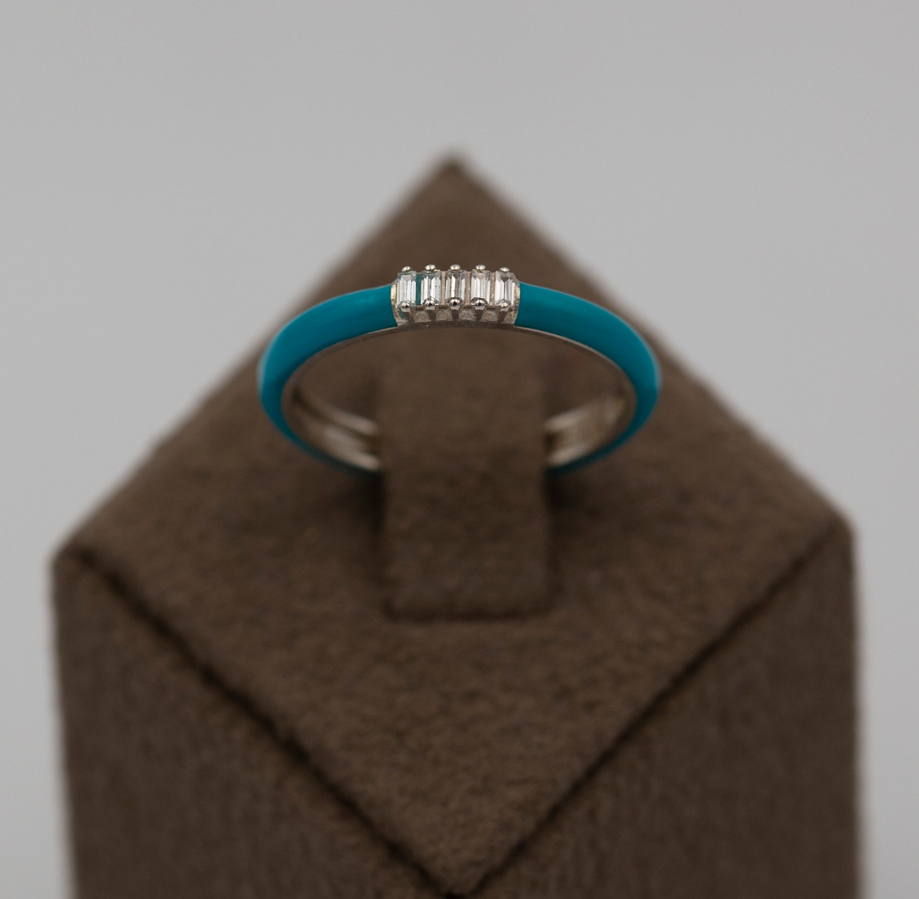 14K Gold Baguette Diamond Enamel Ring – Sorelle