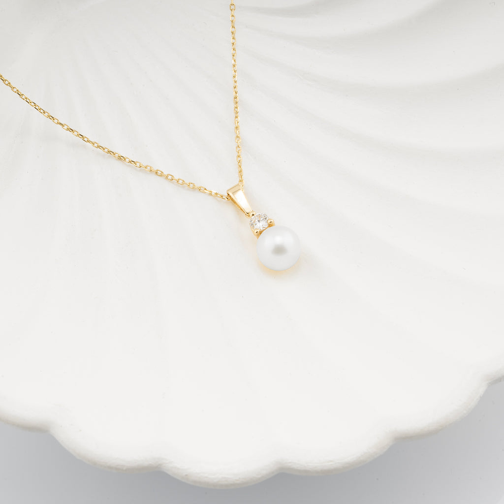 14K Gold Pearl and Diamond Pendant Necklace – Elysian