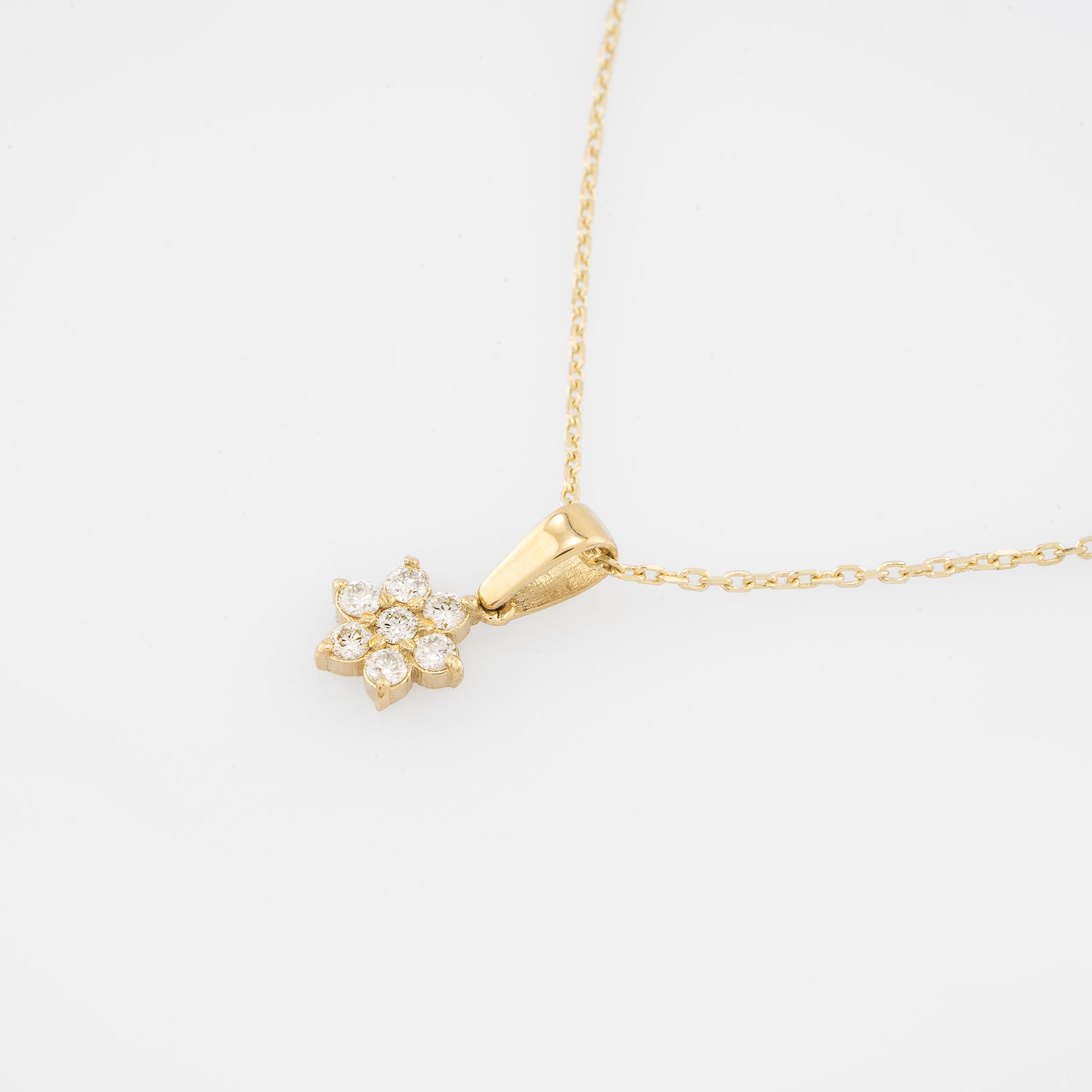 14K Gold Diamond Flower Necklace – Bloom