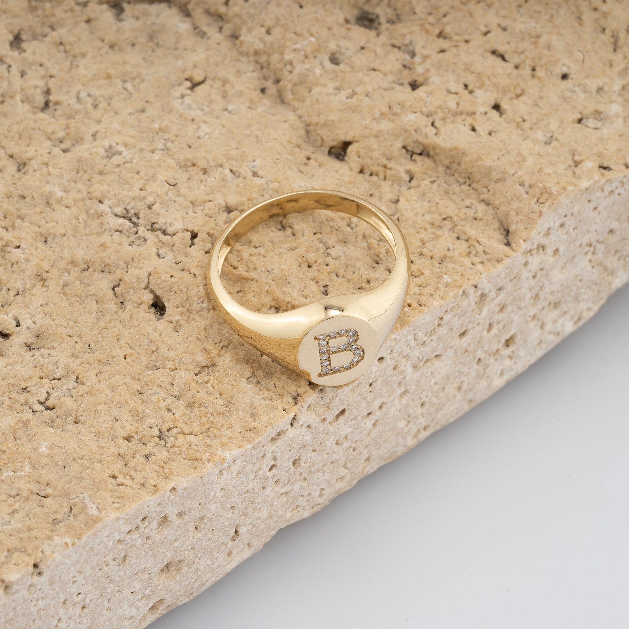 14K Solid Gold Diamond Initial Signet Ring/ Custom Letter Ring/ Personalized Gold Jewelry Gift/ Diamond Monogram Ring/ Gift for Her and Him