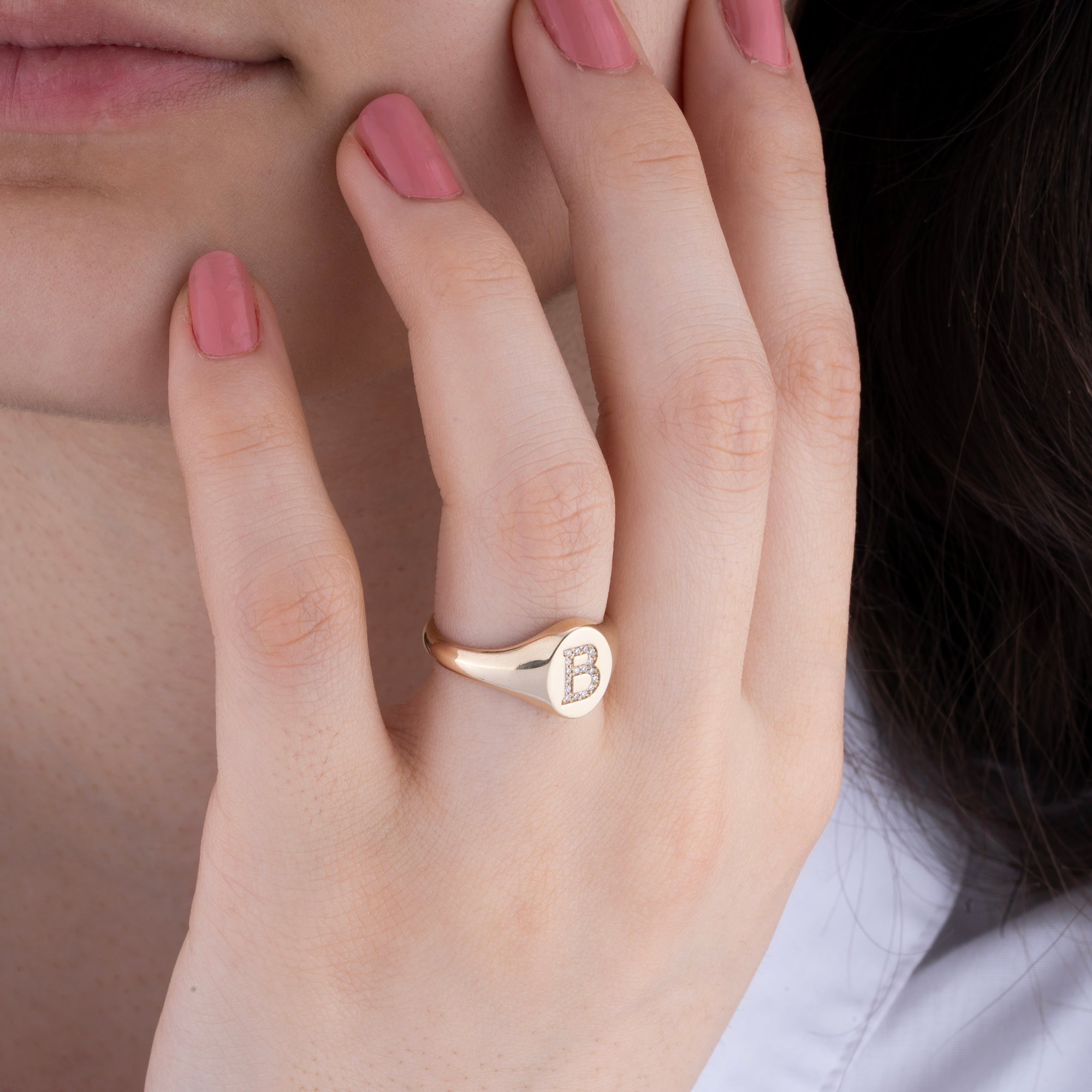 14K Solid Gold Diamond Initial Signet Ring/ Custom Letter Ring/ Personalized Gold Jewelry Gift/ Diamond Monogram Ring/ Gift for Her and Him