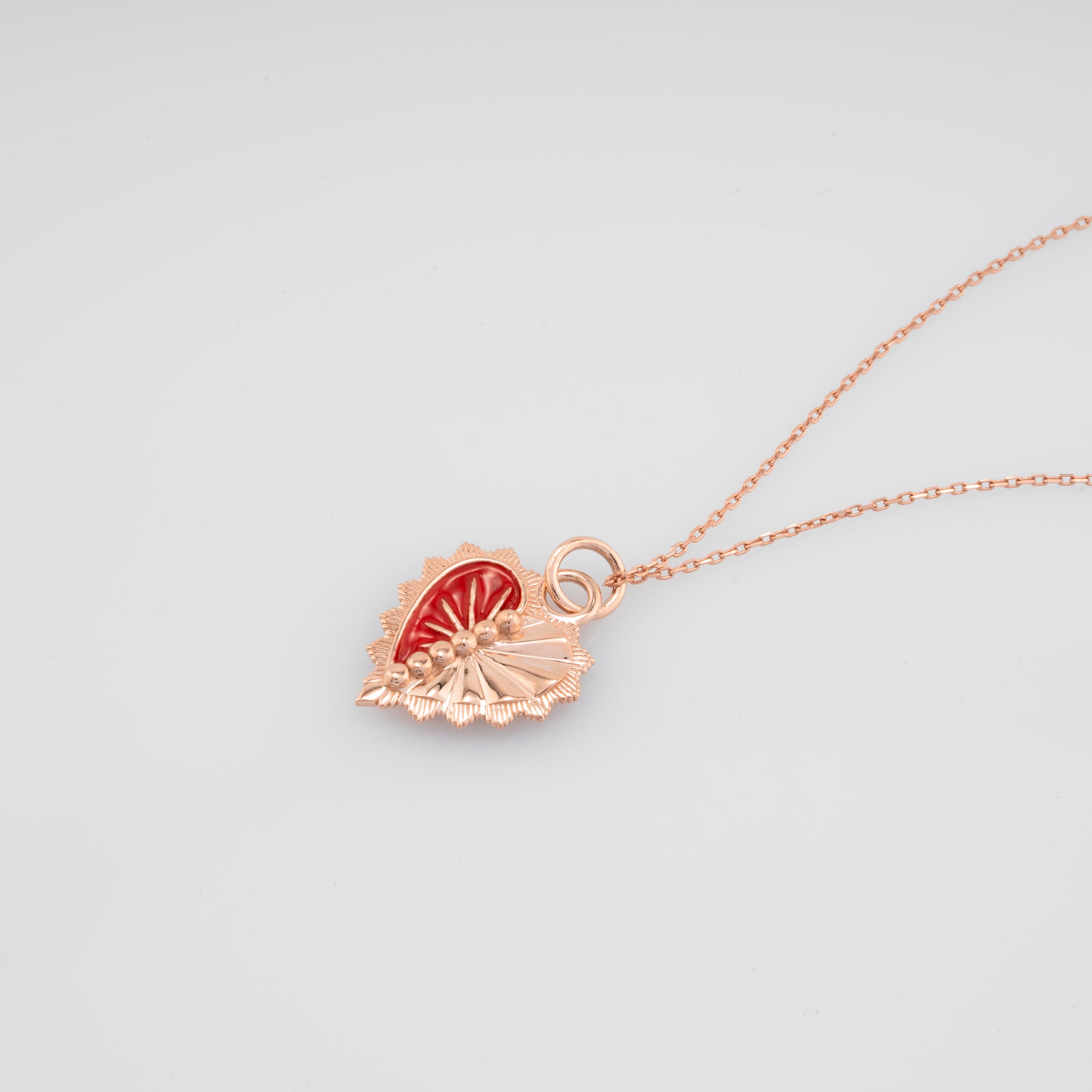 14k Gold Enamel Heart Necklace | Amora
