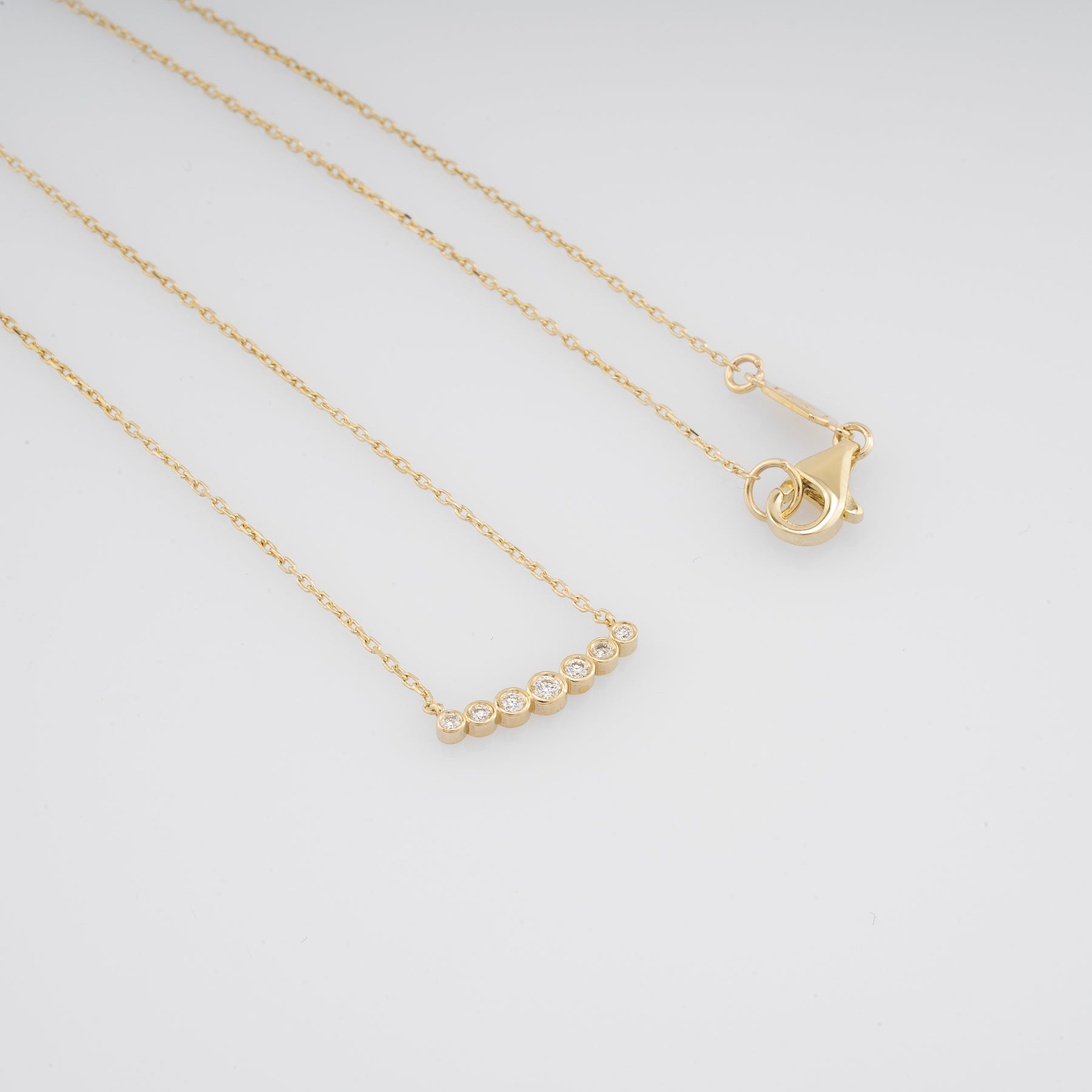 14K Gold Bezel-Set Diamond Bar Necklace – Aurora