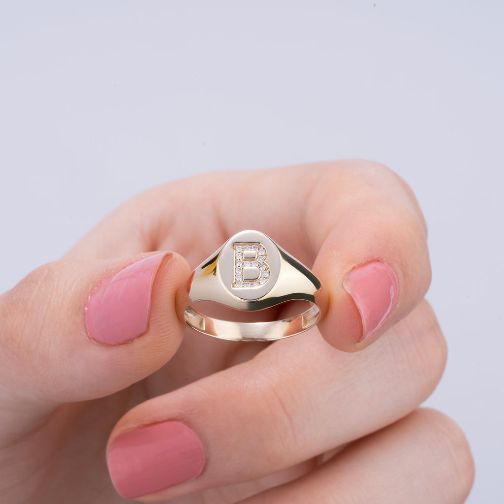 14K Gold Diamond Initial Signet Ring – Arlo