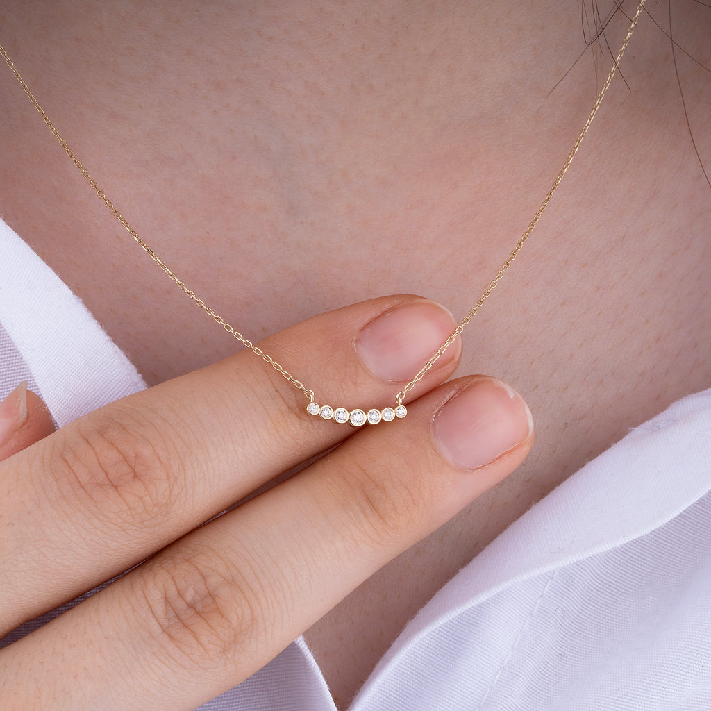 14K Gold Bezel-Set Diamond Bar Necklace – Aurora