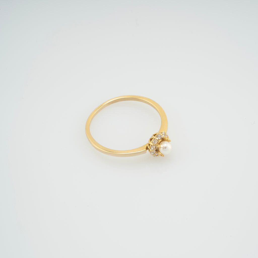 14K Gold Pearl & Diamond Halo Ring – Solvyn