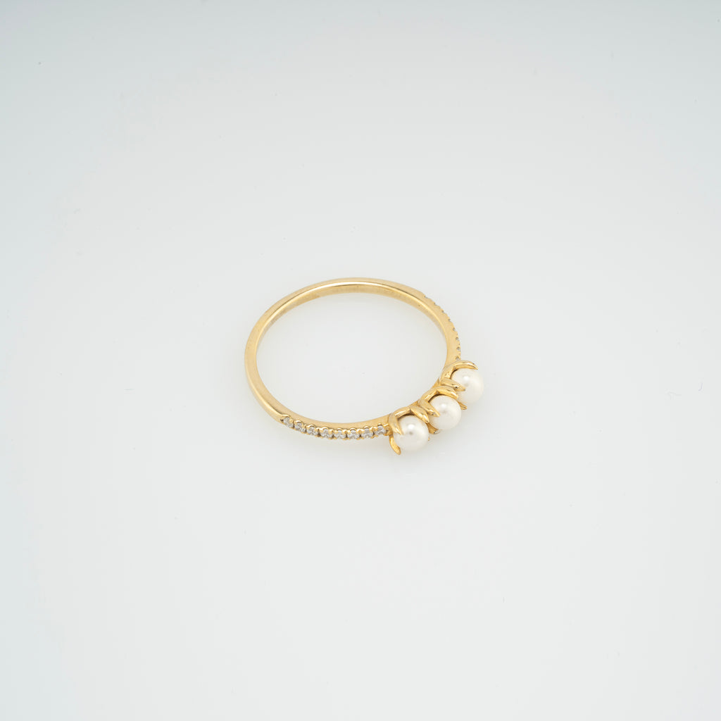 14K Gold Pearl & Diamond Band Ring – Melora