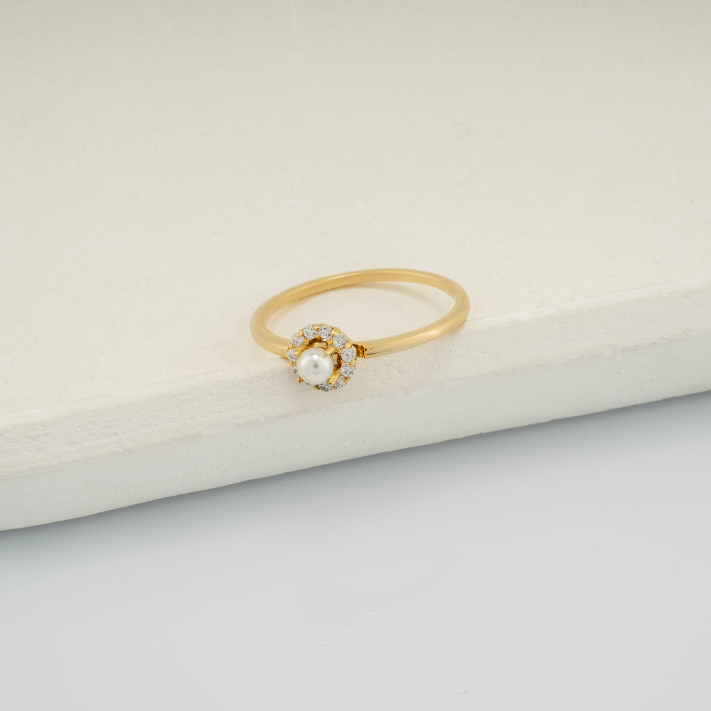 14K Gold Pearl & Diamond Halo Ring – Solvyn