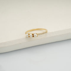 14K Gold Pearl & Diamond Band Ring – Melora