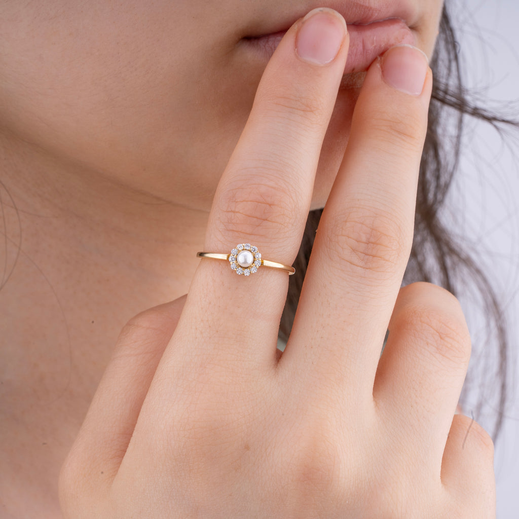 14K Gold Pearl & Diamond Halo Ring – Solvyn