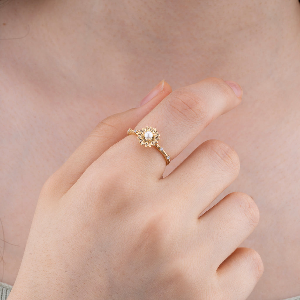 14K Gold Pearl & Diamond Ring – Elyen