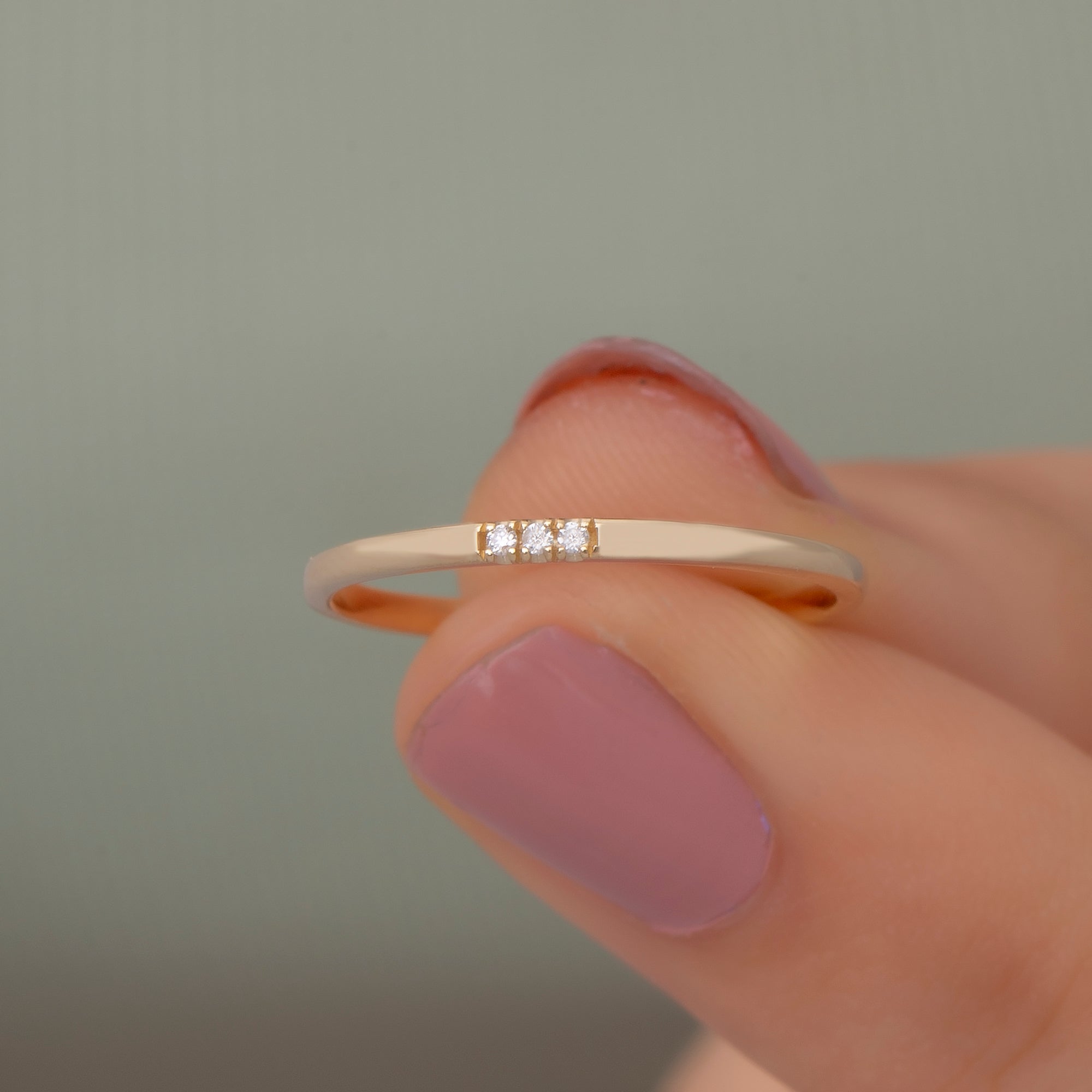 14K Gold Stackable Diamond Rings Set / Minimalist Dainty Gold Bands for Women / Elegant Gold Stacking Rings / Everyday Gold Jewelry Gift