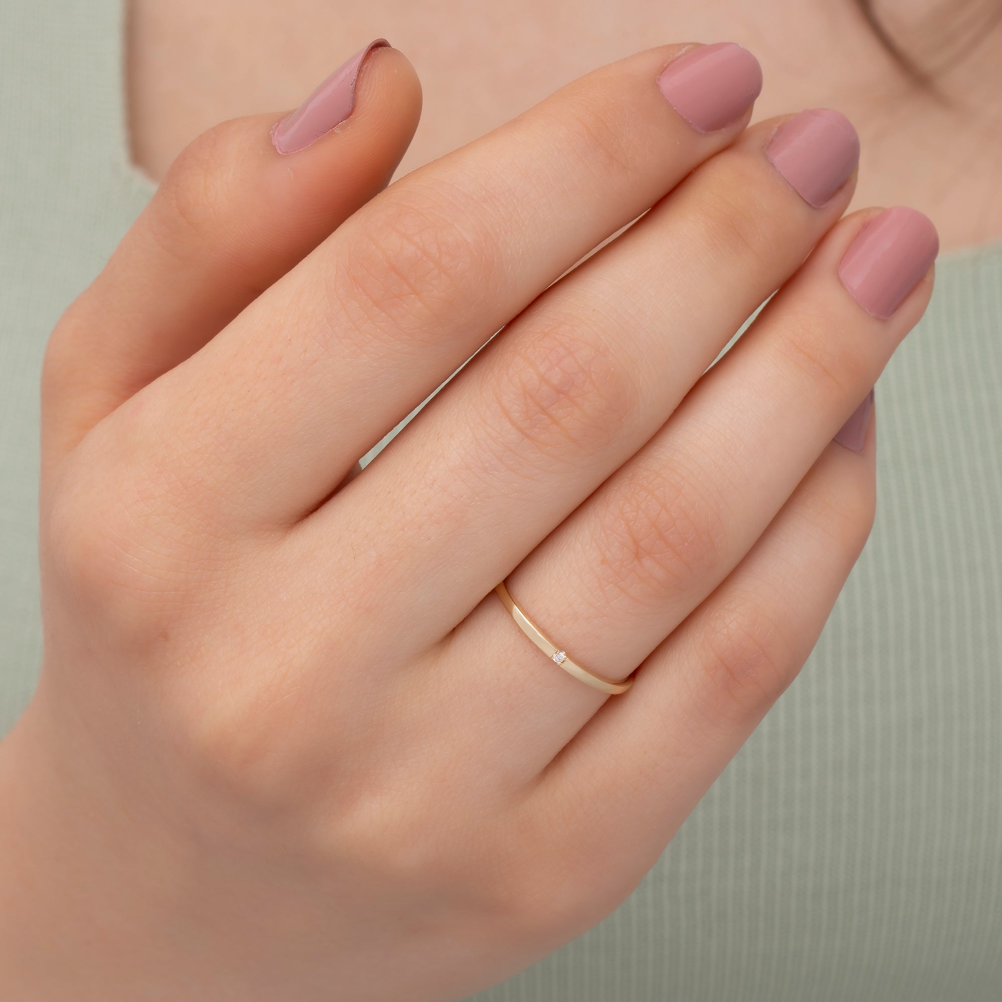14K Gold Stackable Diamond Rings Set / Minimalist Dainty Gold Bands for Women / Elegant Gold Stacking Rings / Everyday Gold Jewelry Gift