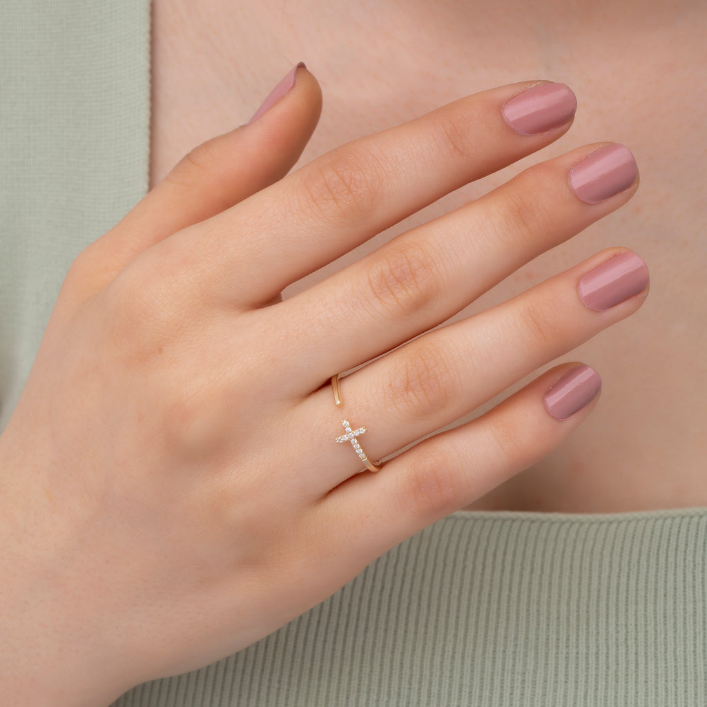 14K Gold Diamond Cross Ring – Calora