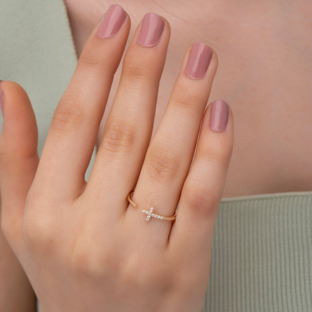 14K Gold Diamond Cross Ring – Calora