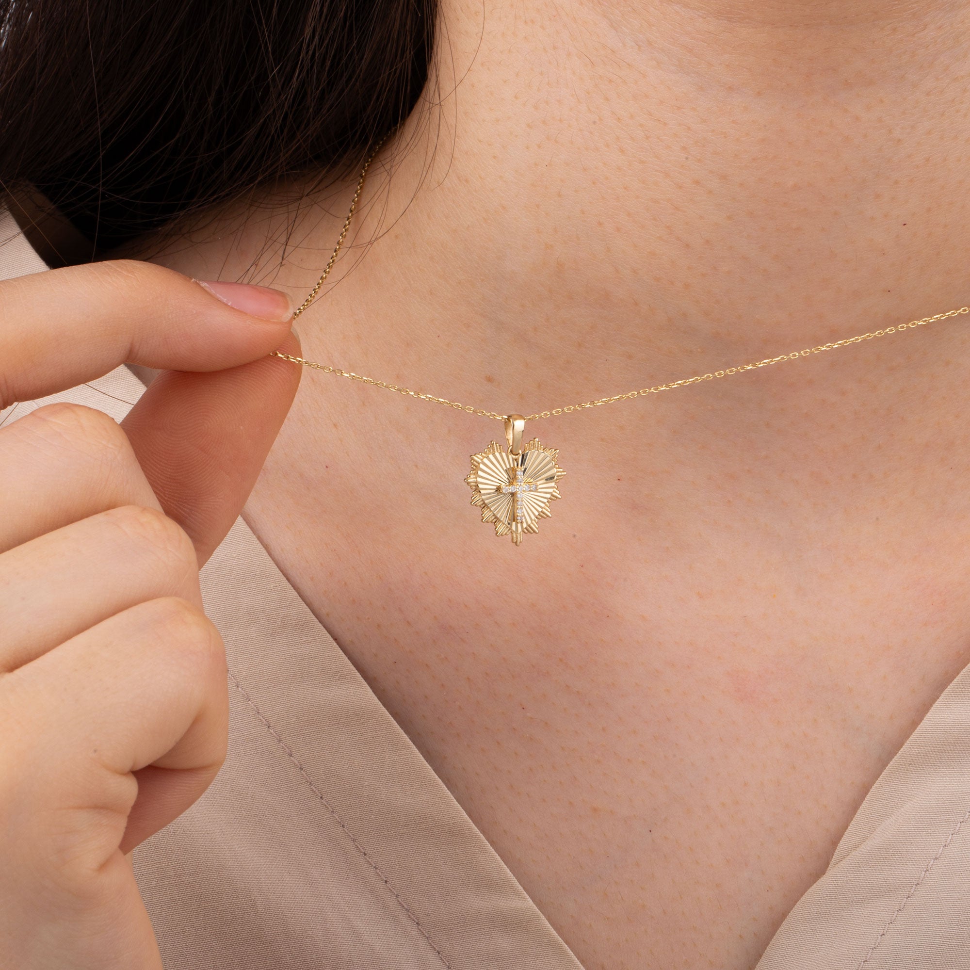 14K Gold Diamond Heart Cross Necklace – Herald