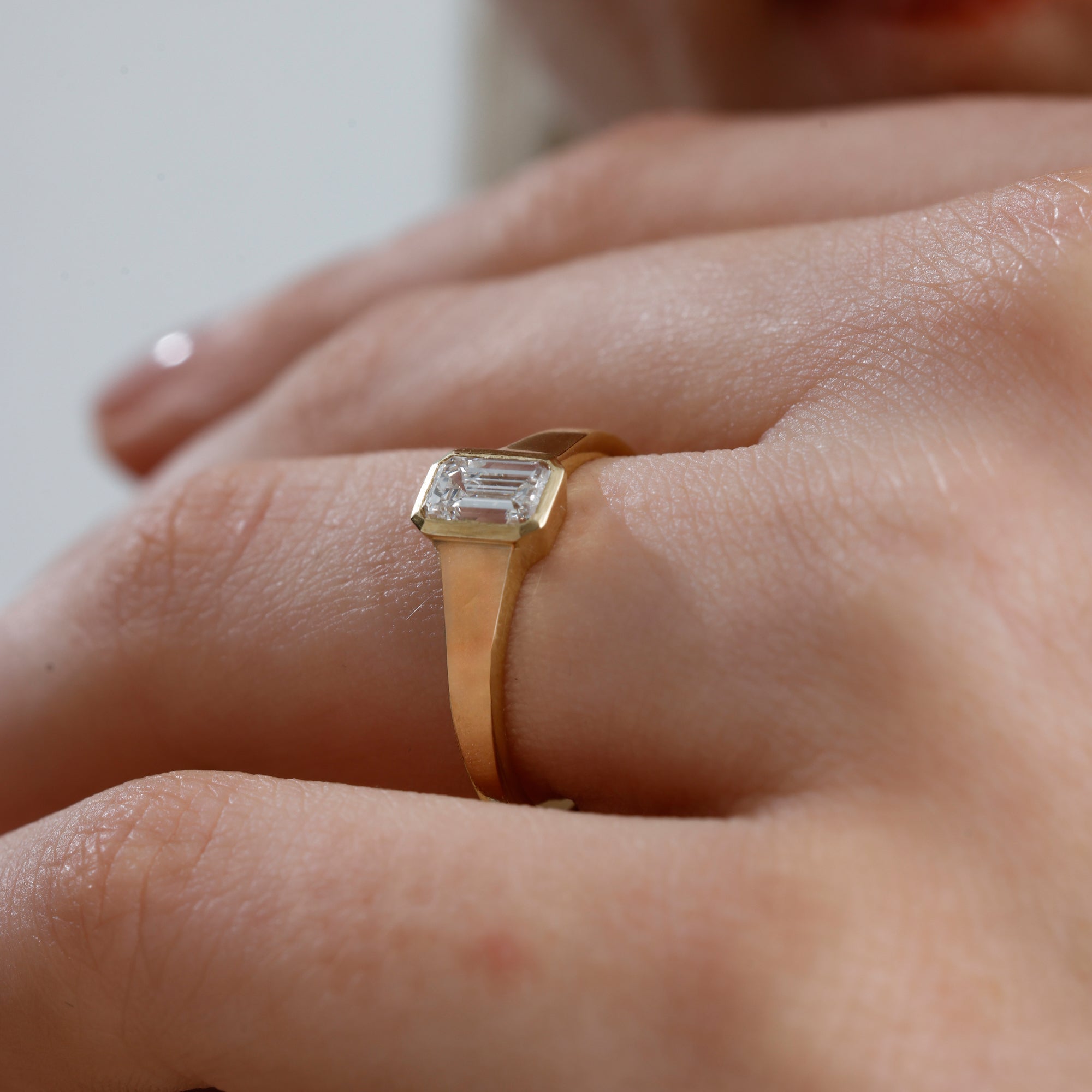 Emerald Cut Lab Grown Diamond Engagement Ring – Nexa