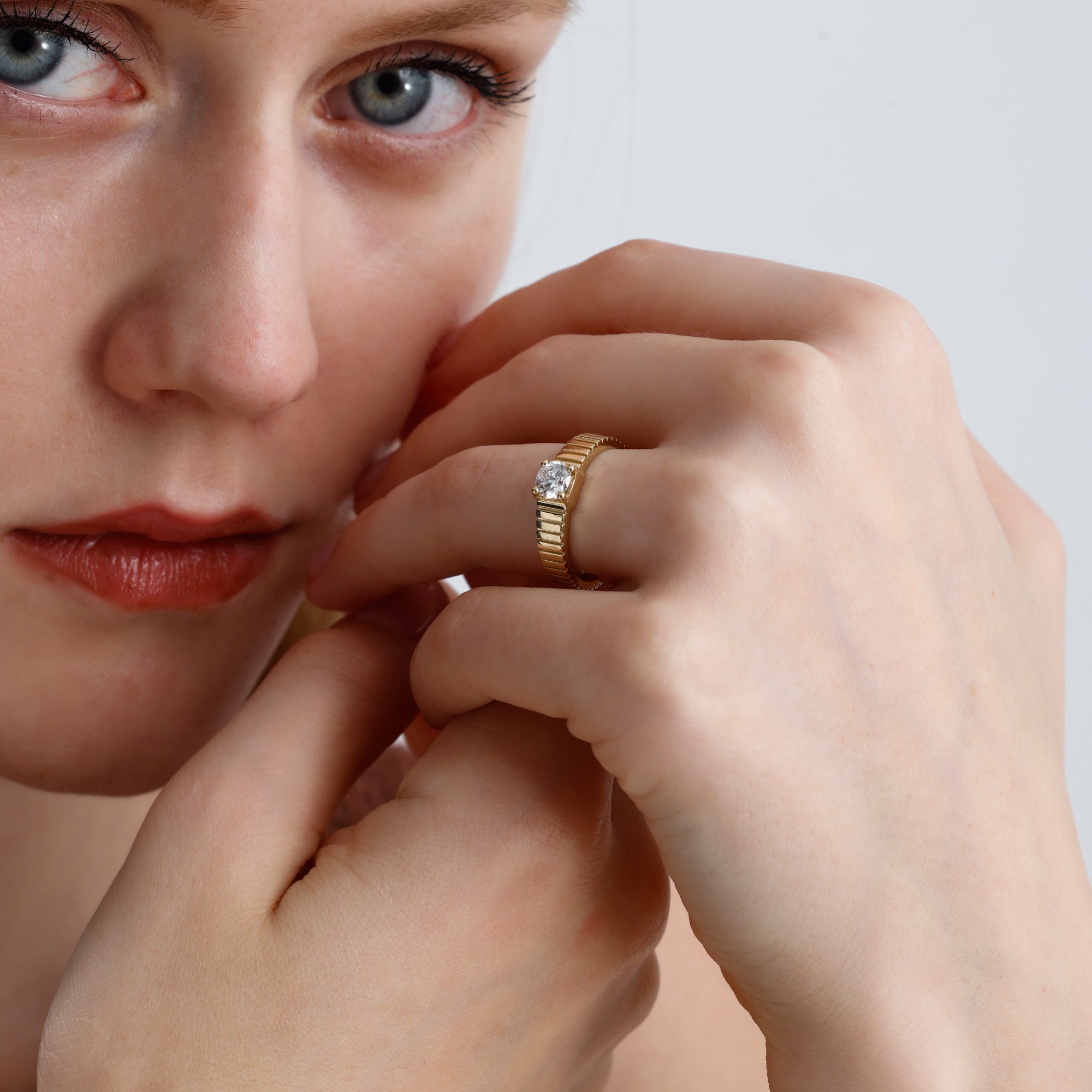 Lab Grown Diamond Ribbed Band Ring – Saven