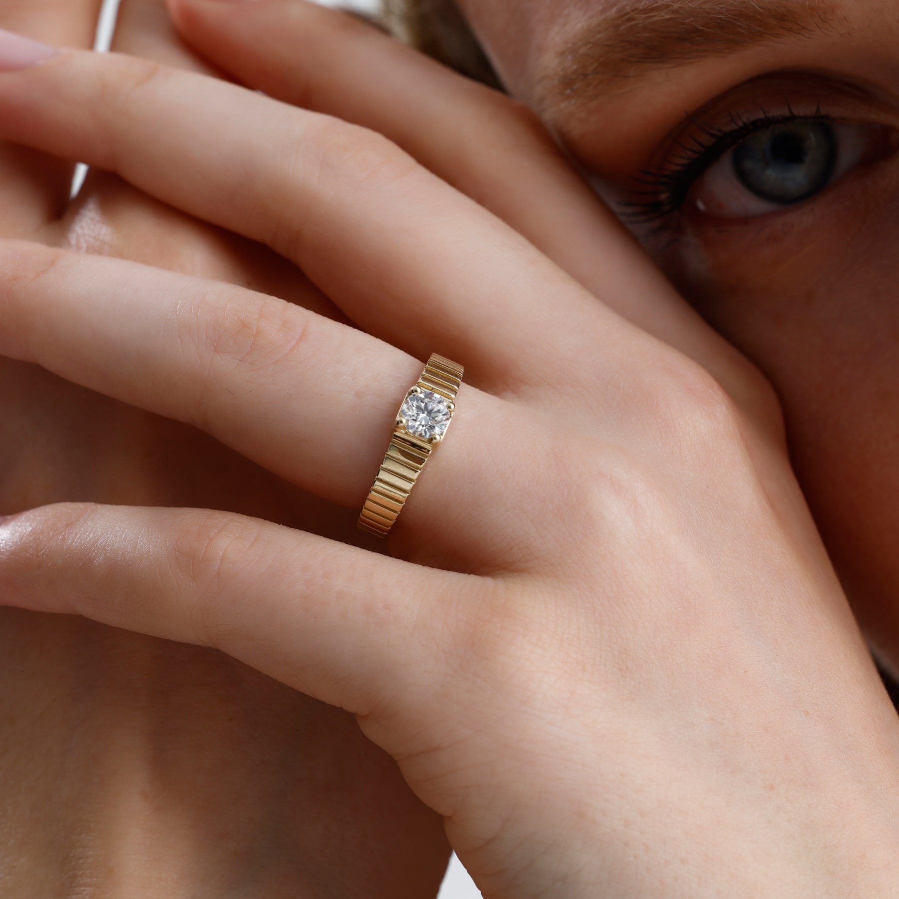 Lab Grown Diamond Ribbed Band Ring – Saven