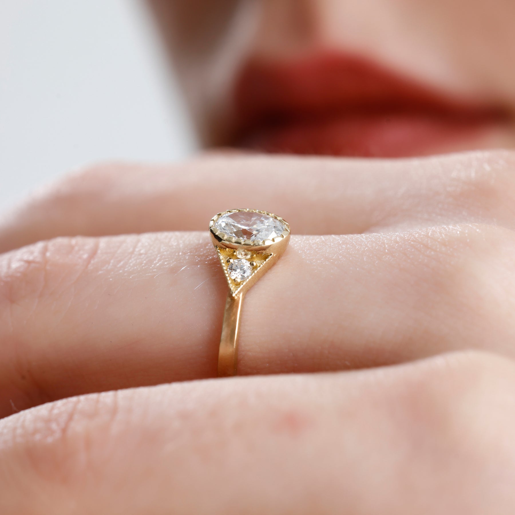 Oval Cut Lab Grown Diamond Engagement Ring – Nerai