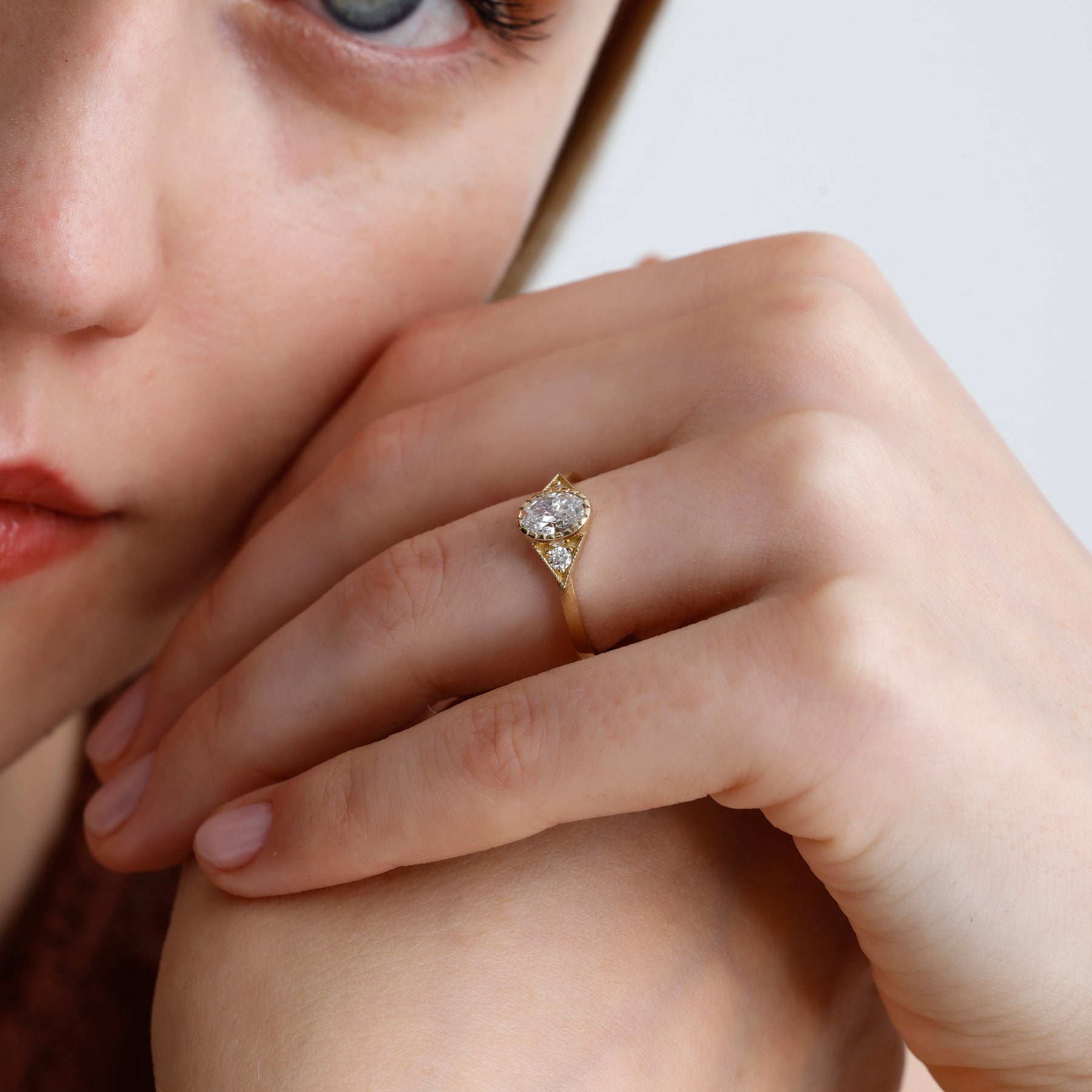 Oval Cut Lab Grown Diamond Engagement Ring – Nerai