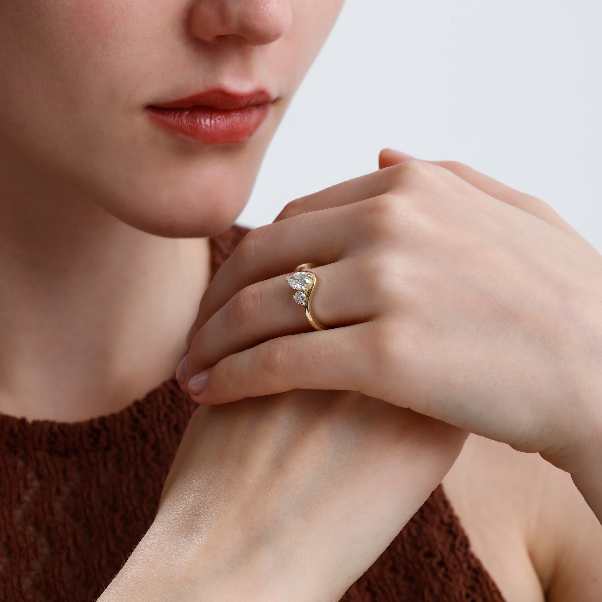 14K Solid Gold Pear & Round Natural Diamond Toi et Moi Engagement Ring – Alvirex