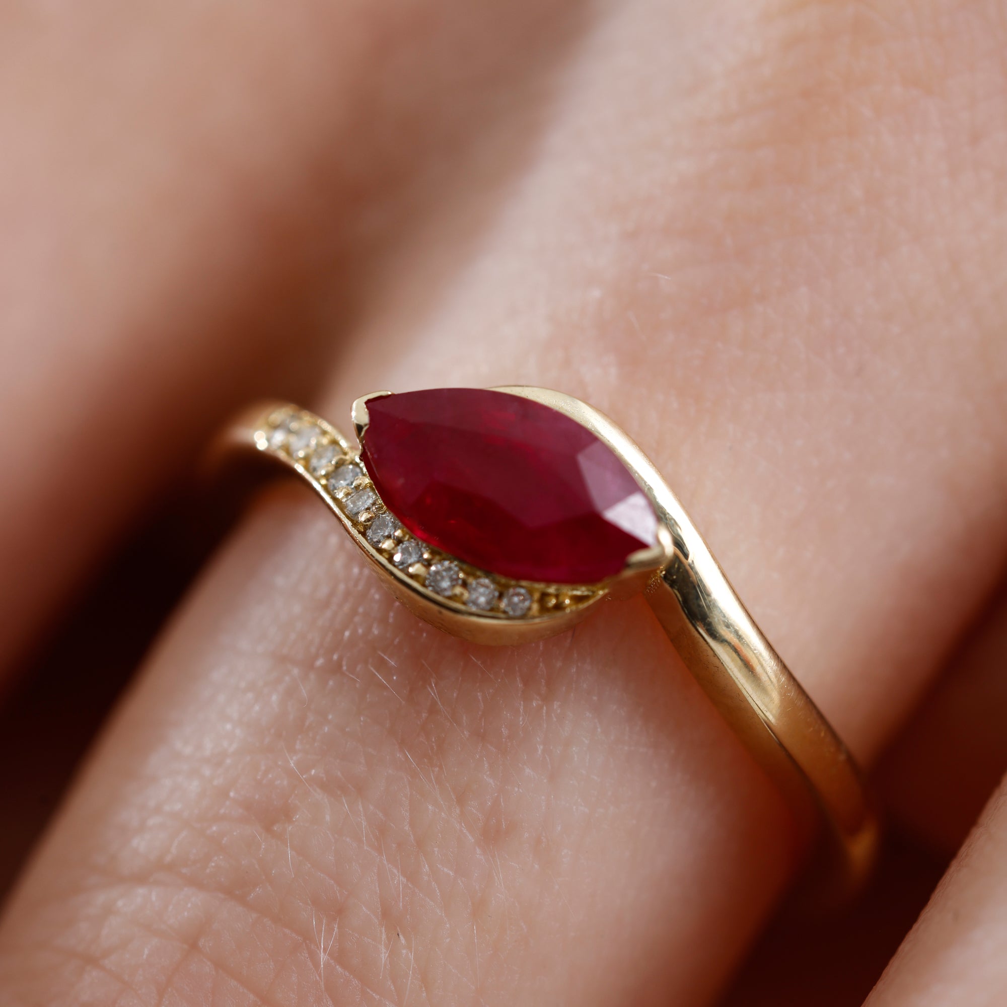 14K Solid Gold Marquise Cut Ruby & Natural Diamond Engagement Ring – Rovienne
