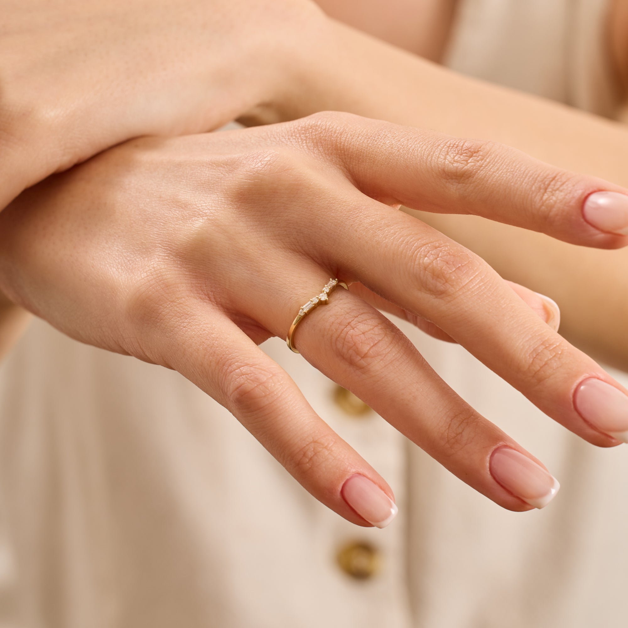 14K Gold Chevron Baguette & Round Diamond Ring – Arel