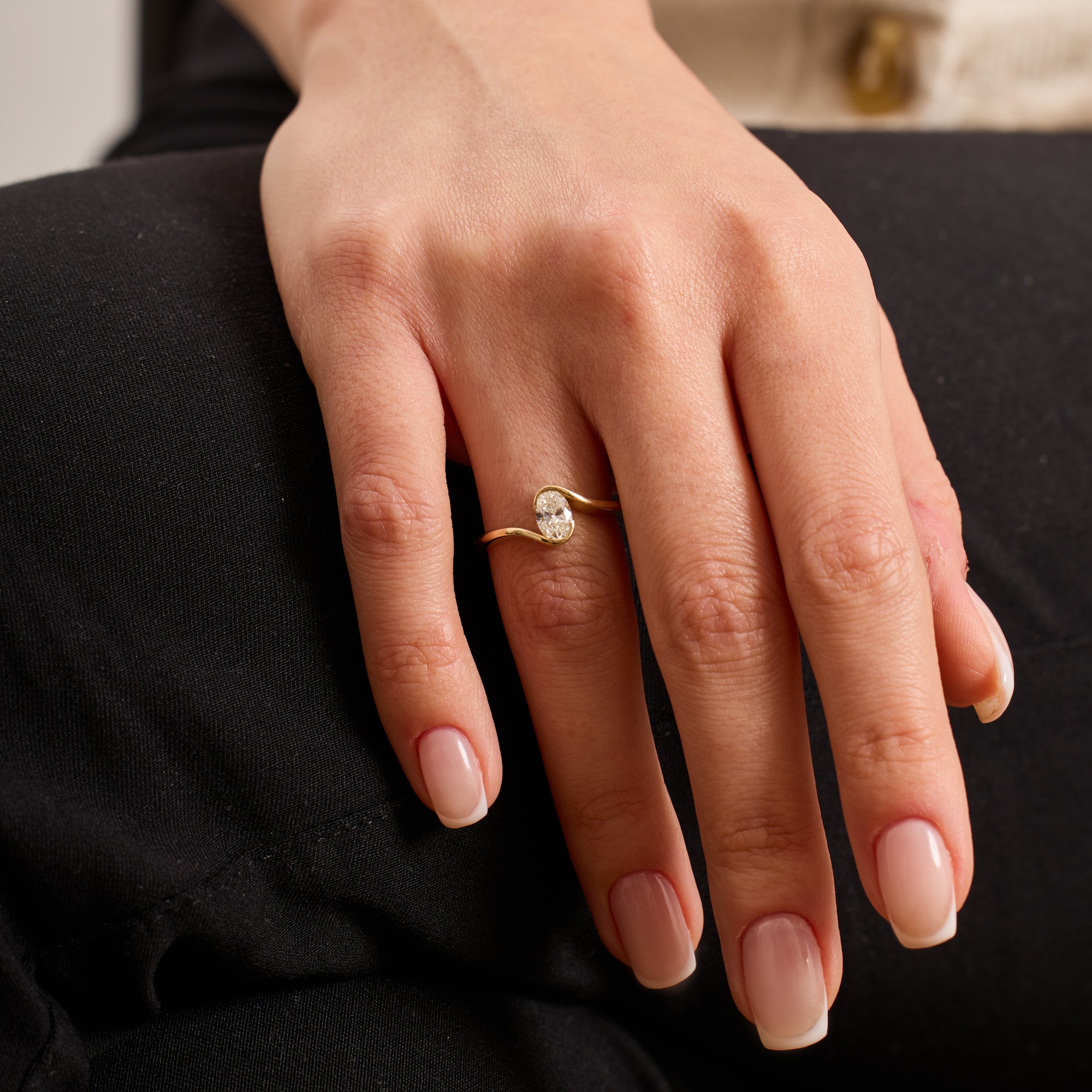 Oval Lab Grown Diamond Engagement Ring – Kairn