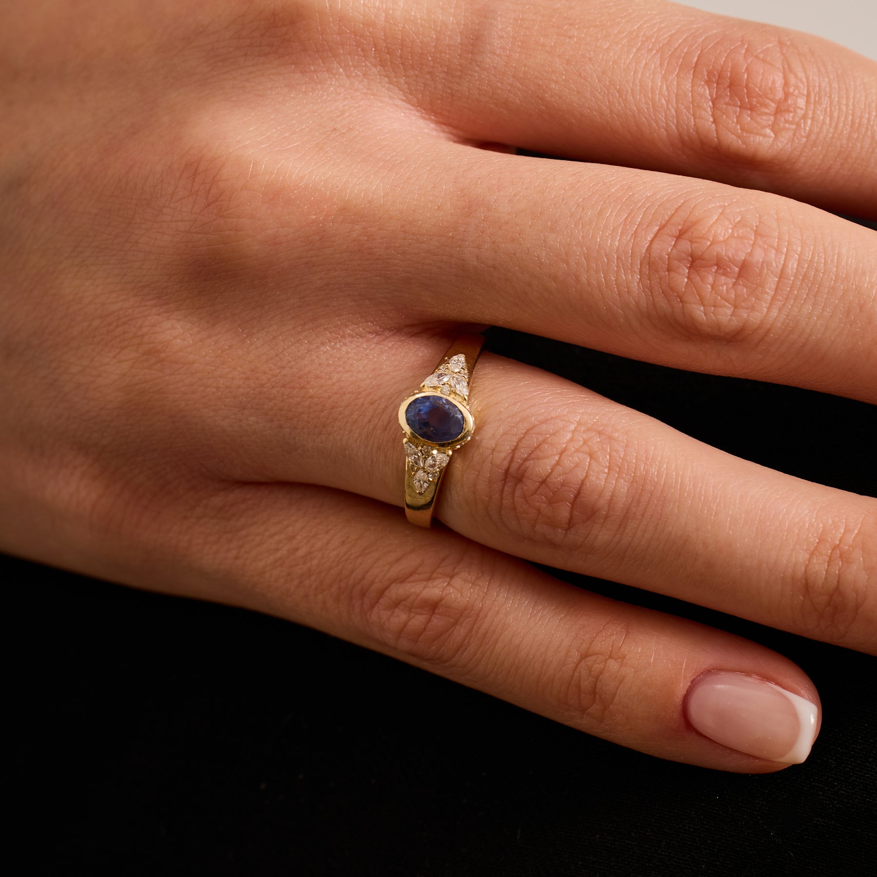 14K Solid Gold Oval Tanzanite & Natural Diamond Cluster Engagement Ring – Valeryn