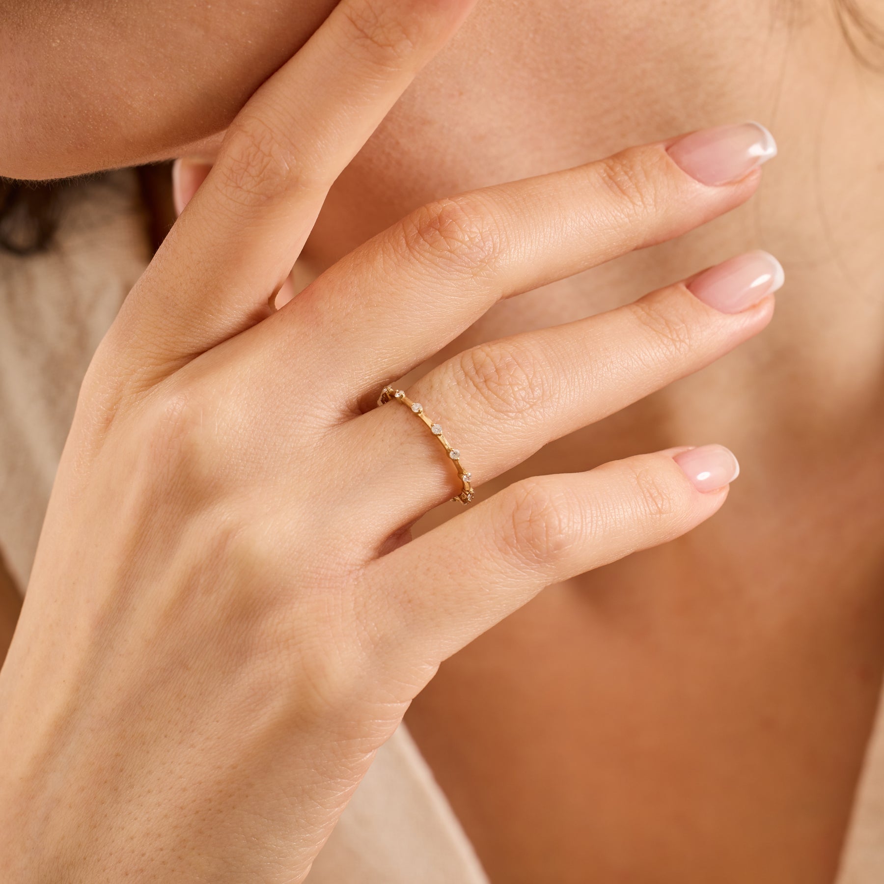 14 Ayar Altın Tam Sonsuzluk Pırlanta Yüzük – Lureine 