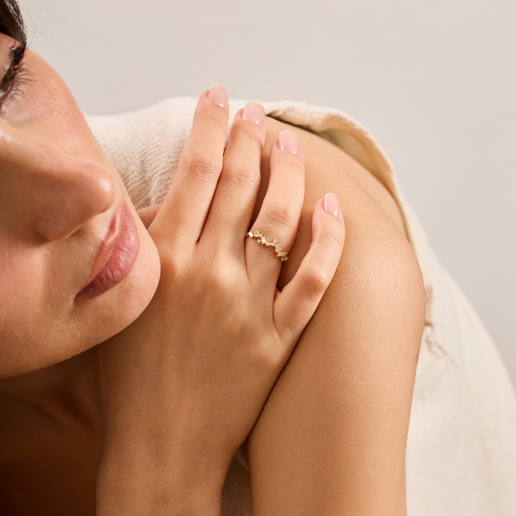 14K Gold Baguette Diamond Ring – Cylena