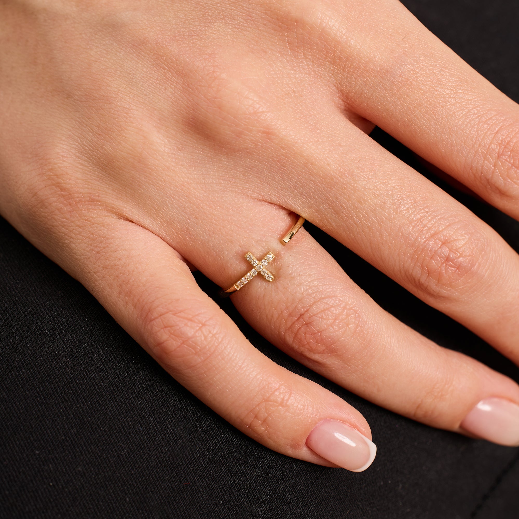 14K Gold Diamond Cross Ring – Calora