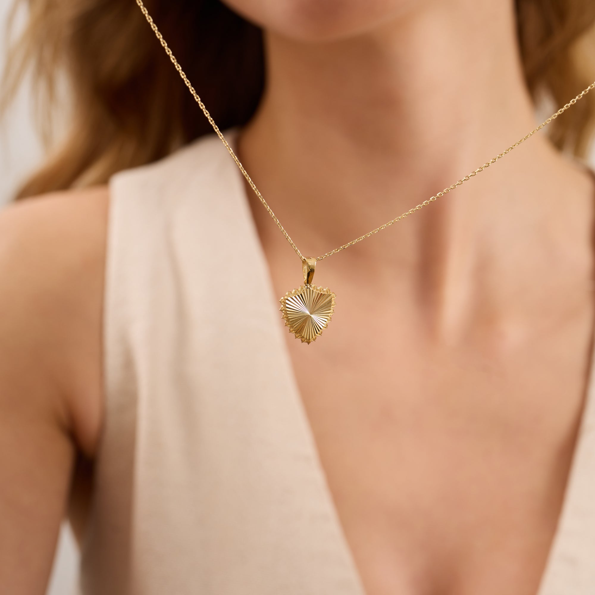 14K Gold Fluted Shield Necklace – Maris