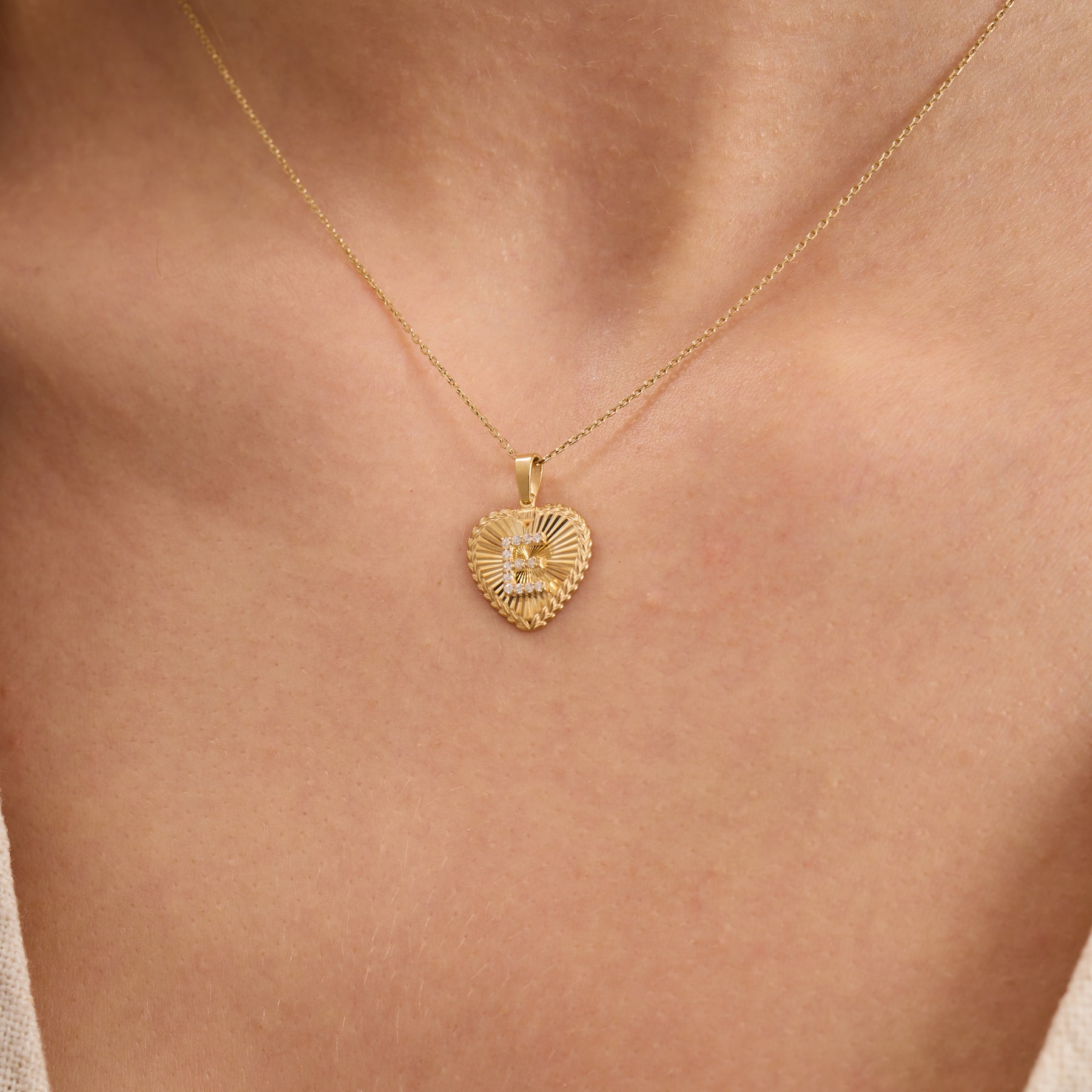 14K Gold Fluted Heart Diamond Initial Necklace – Olea