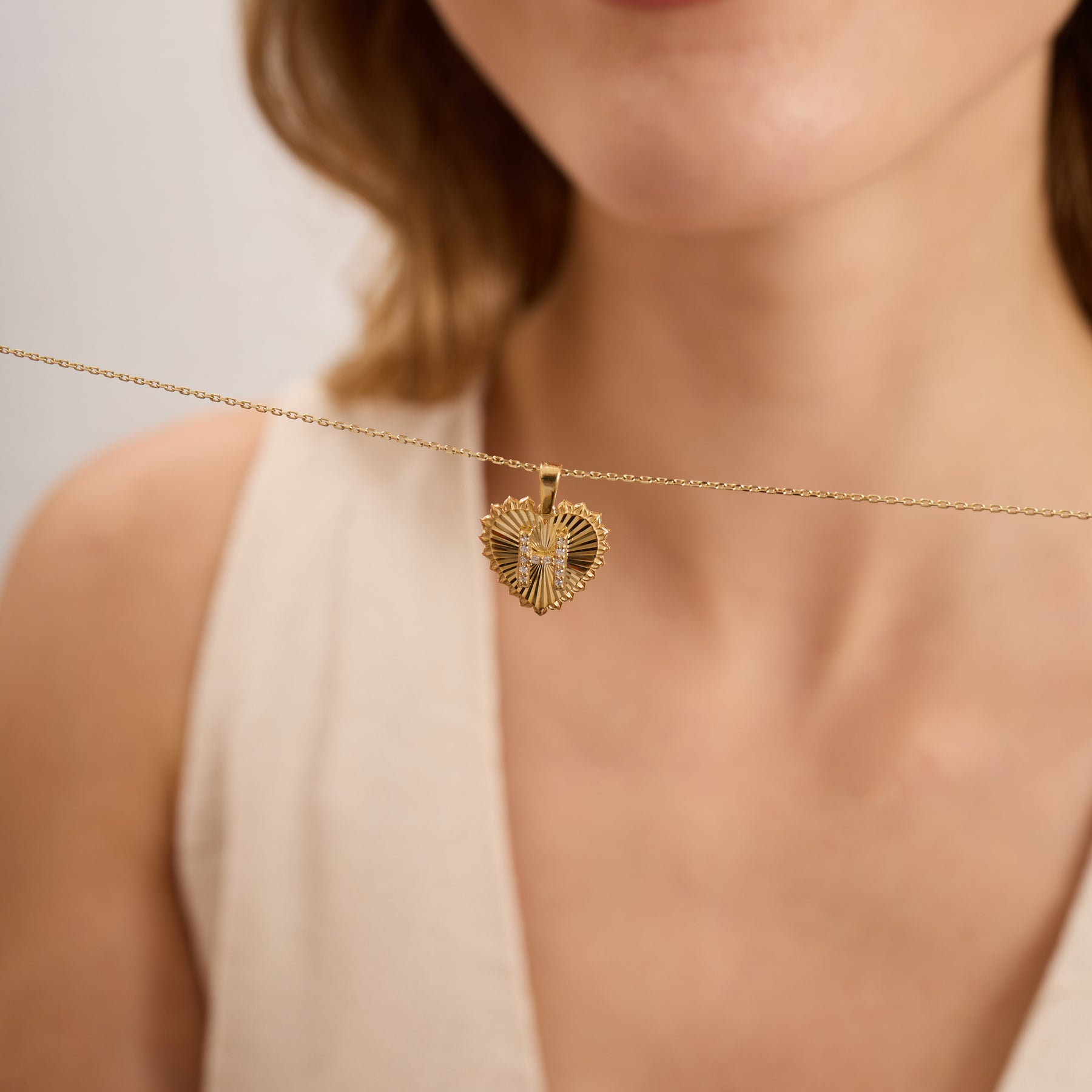 14K Gold Fluted Heart Diamond Initial Necklace – Maris