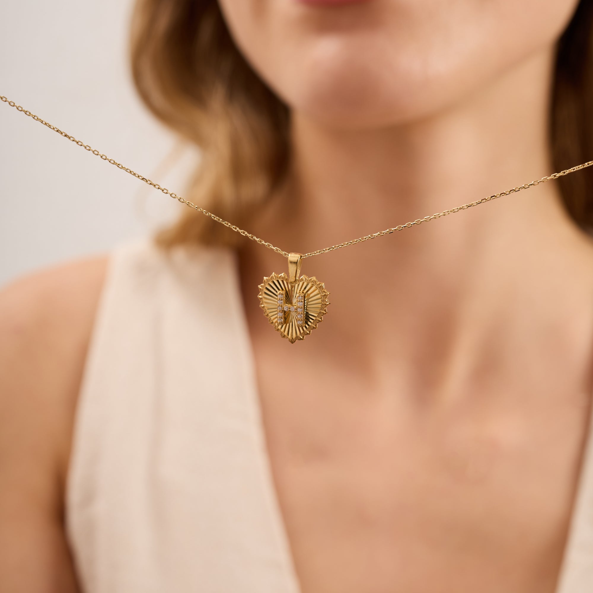 14K Gold Fluted Heart Diamond Initial Necklace – Maris