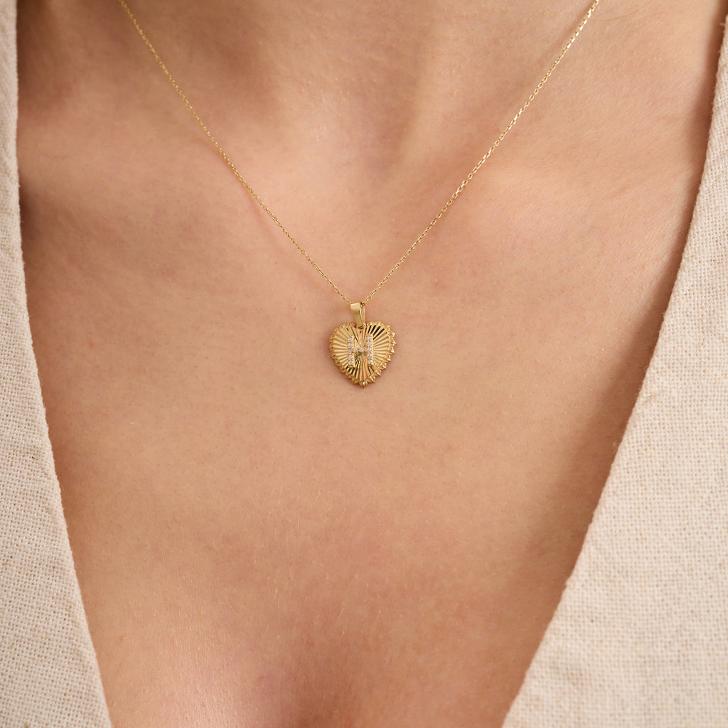 14K Gold Fluted Heart Diamond Initial Necklace – Maris