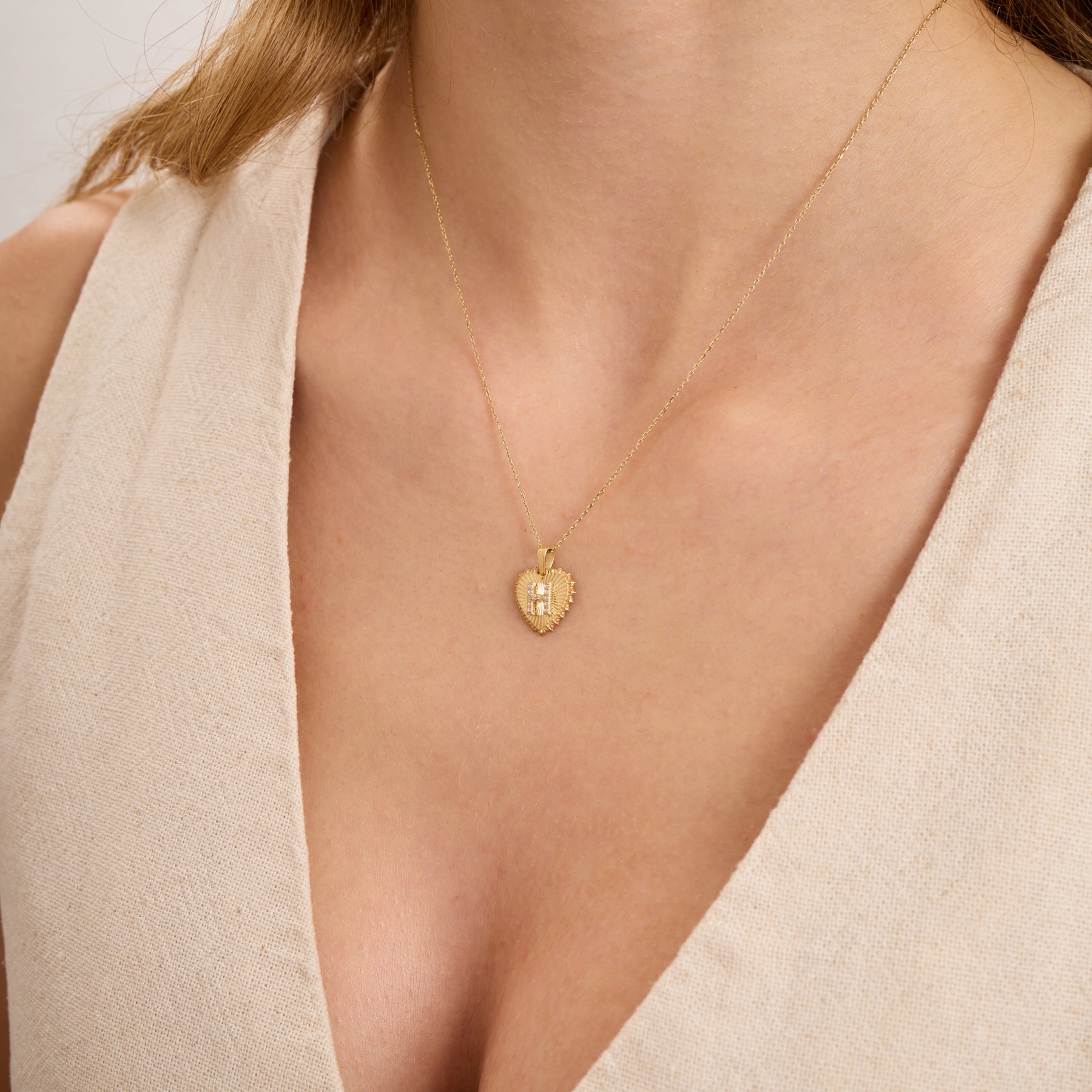 14K Gold Fluted Heart Diamond Initial Necklace – Maris