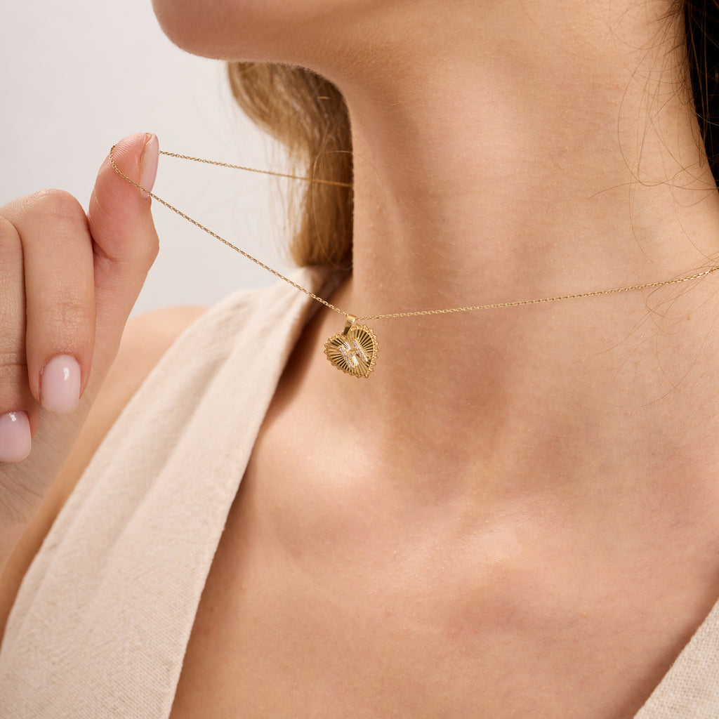 14K Gold Fluted Heart Diamond Initial Necklace – Maris