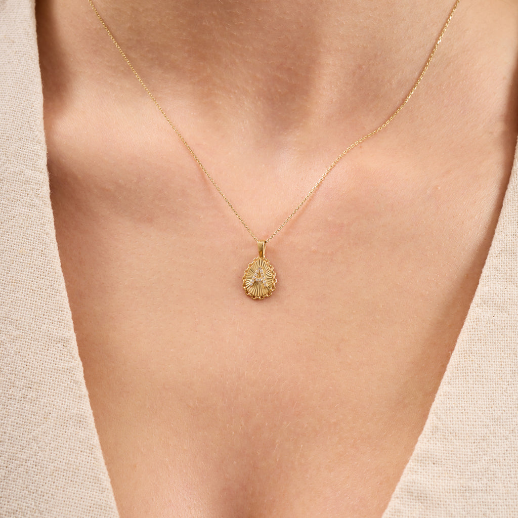 14K Gold Fluted Teardrop Initial Necklace – Linka