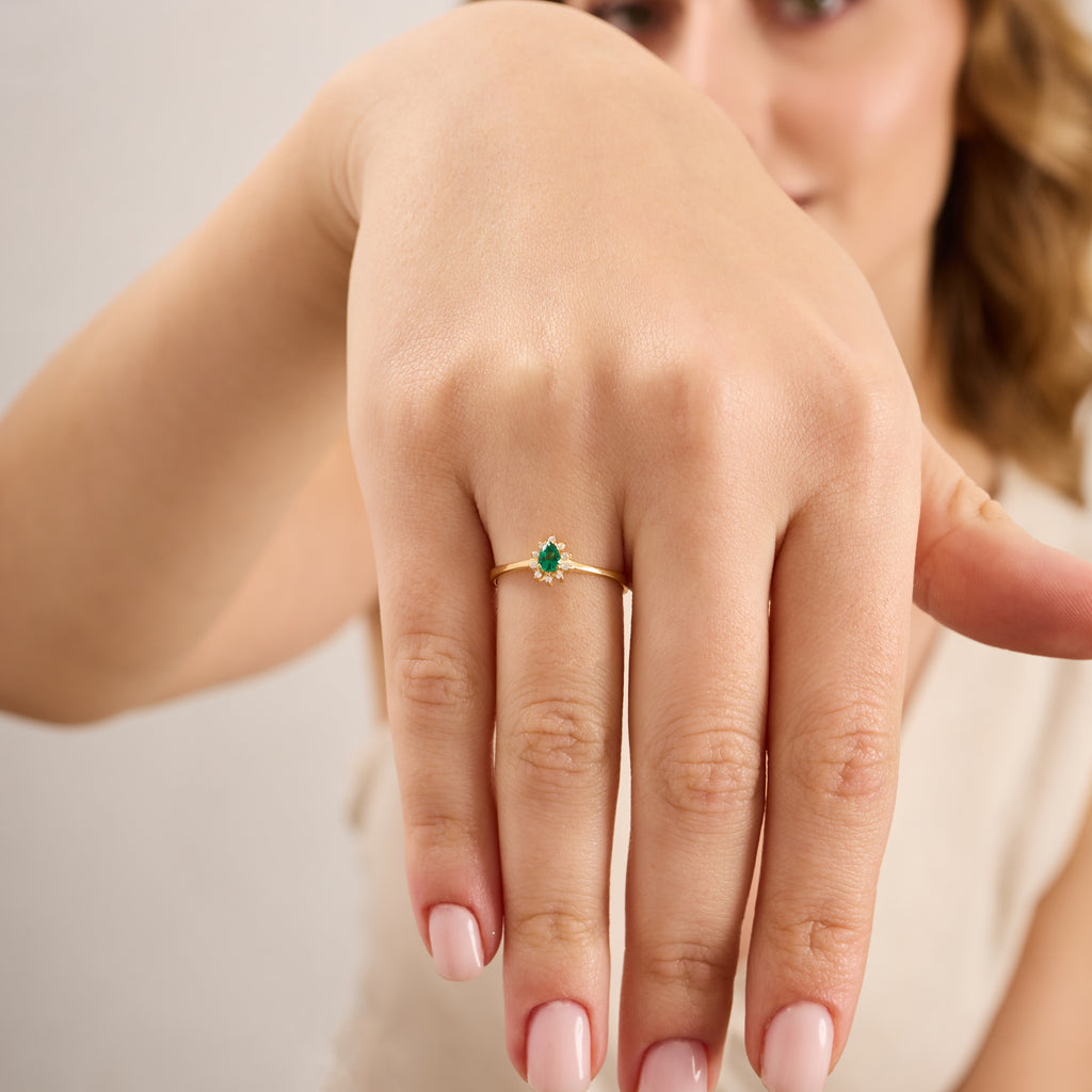 14K Gold Emerald & Diamond Pear Ring – Astra
