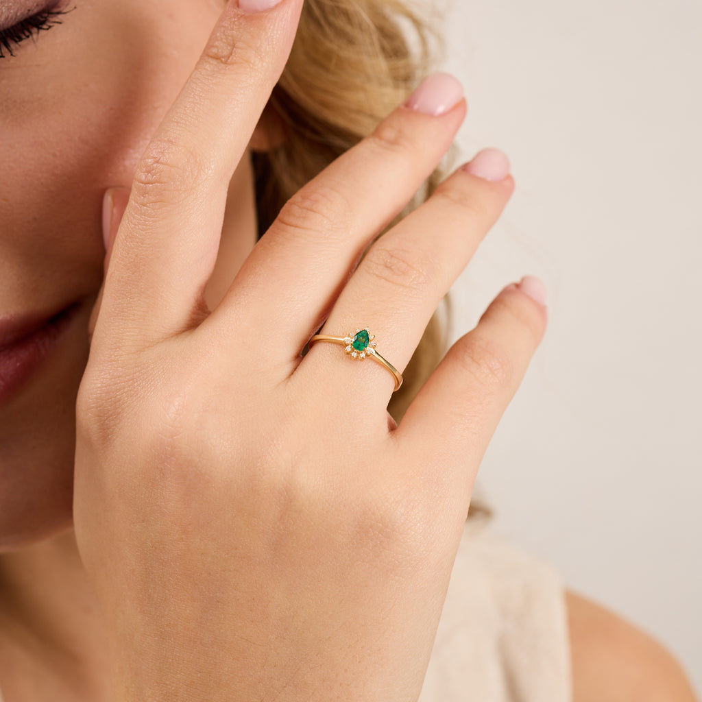 14K Gold Emerald & Diamond Pear Ring – Astra