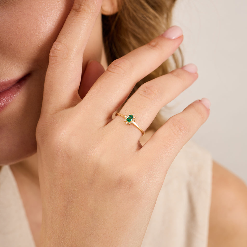 14K Gold Emerald & Diamond Pear Ring – Astra
