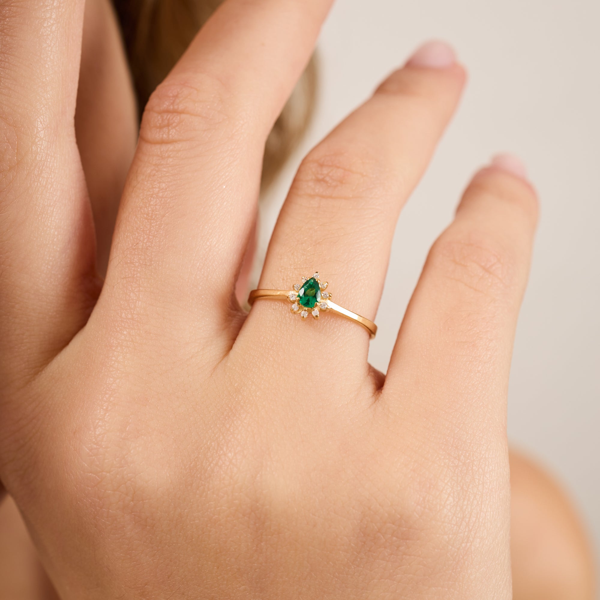 14K Gold Emerald & Diamond Pear Ring – Astra