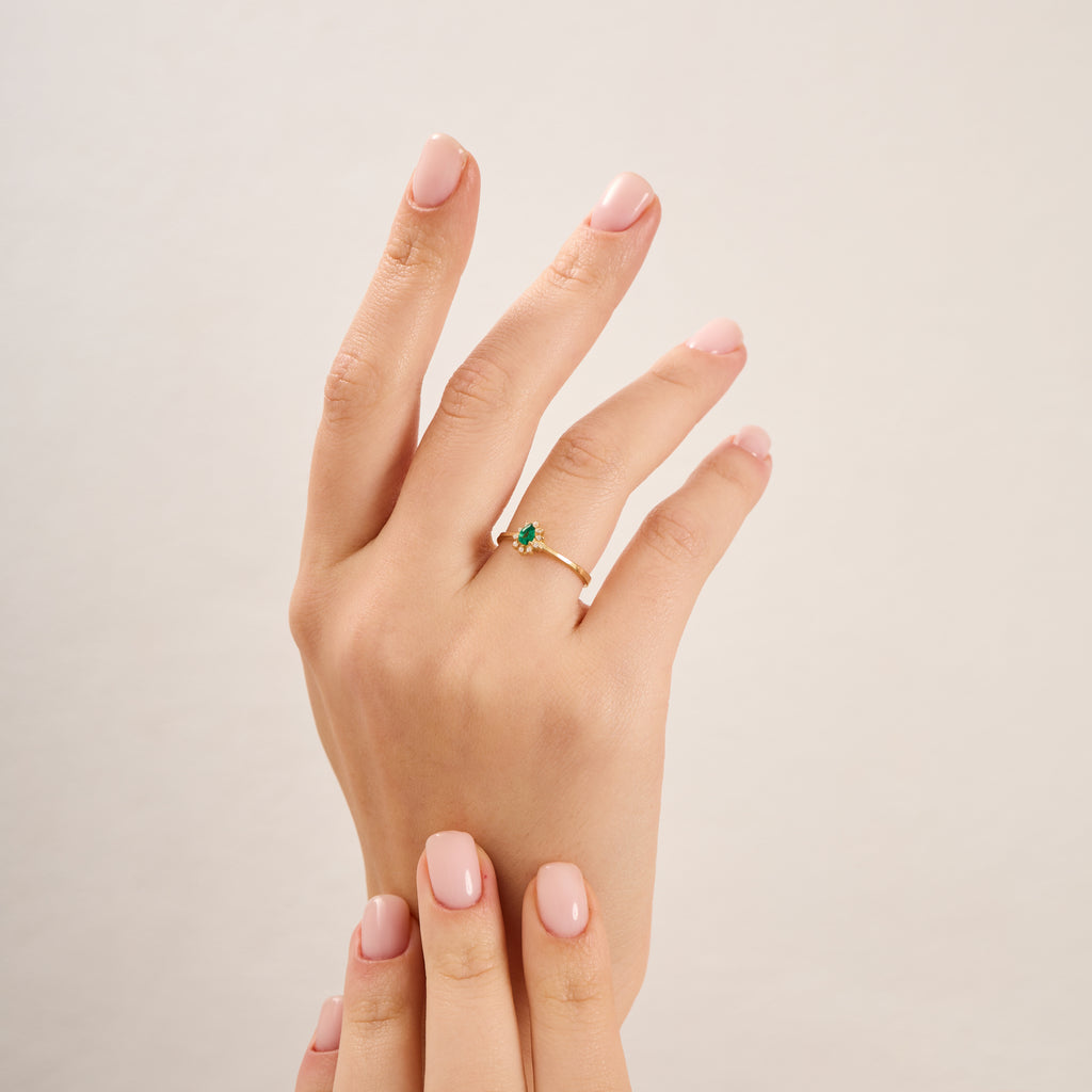 14K Gold Emerald & Diamond Pear Ring – Astra