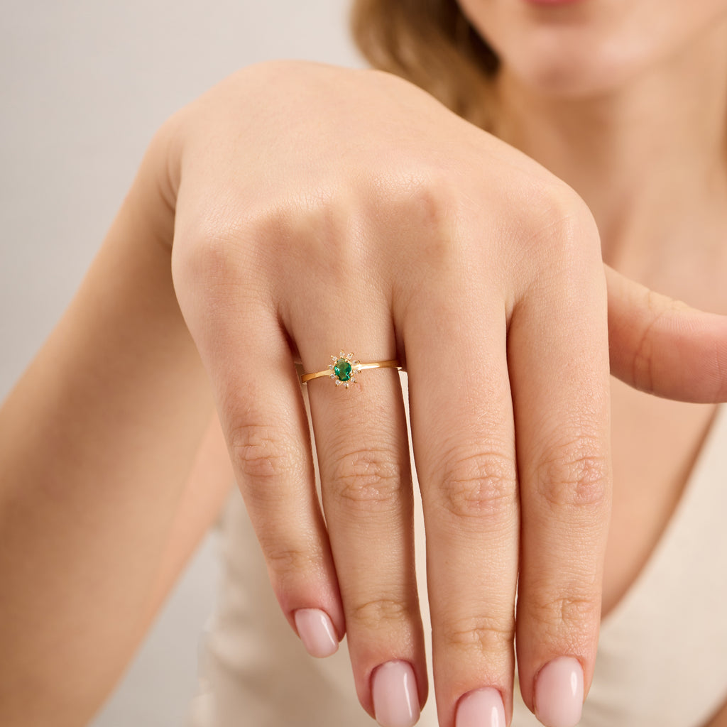 14K Gold Emerald & Diamond Oval Ring – Astra