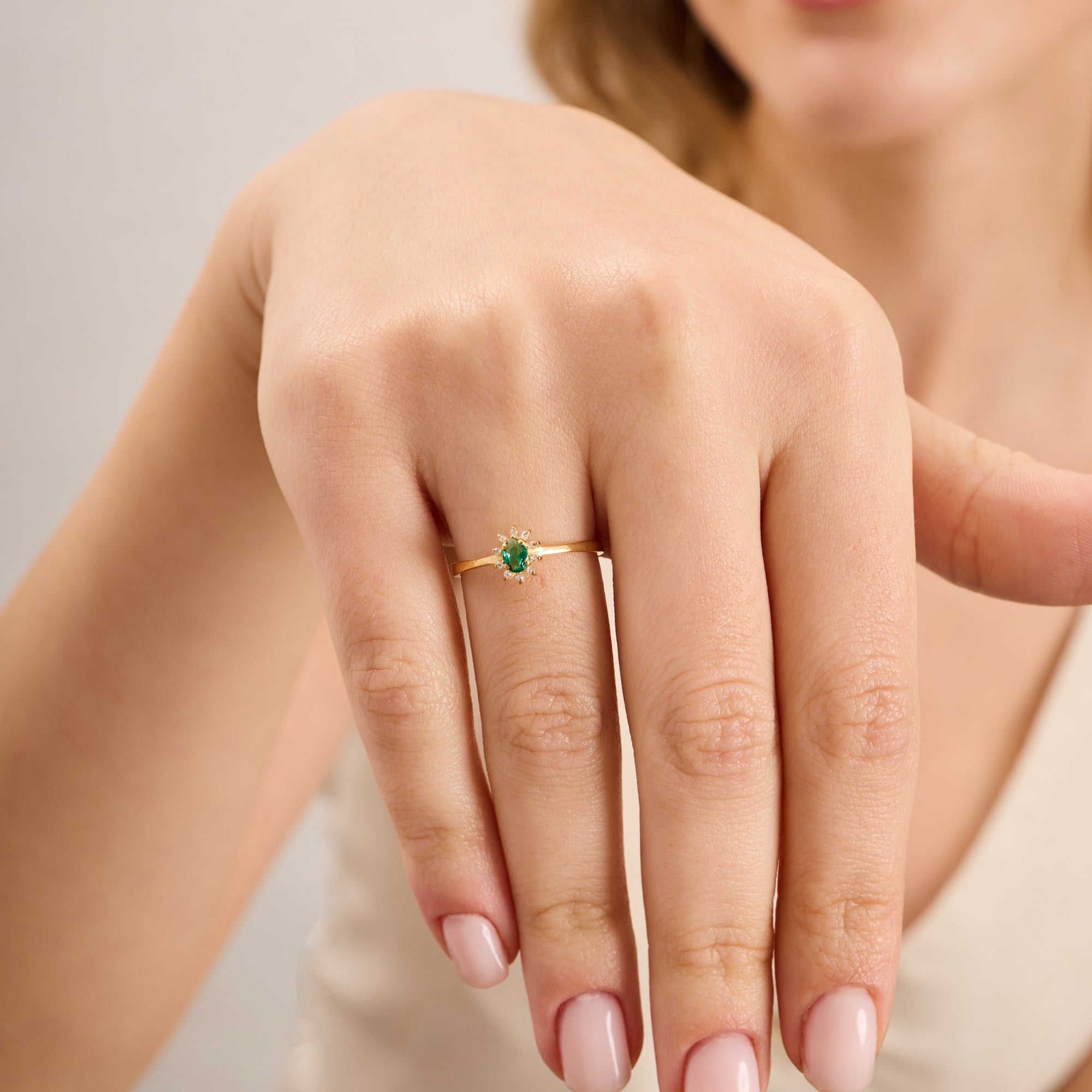 14K Gold Emerald & Diamond Oval Ring – Astra