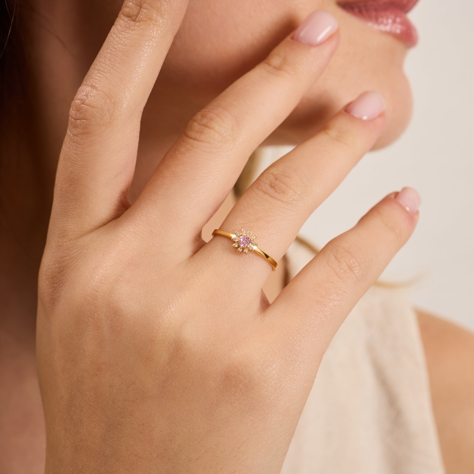 14K Gold Pink Sapphire & Diamond Round Ring – Astra